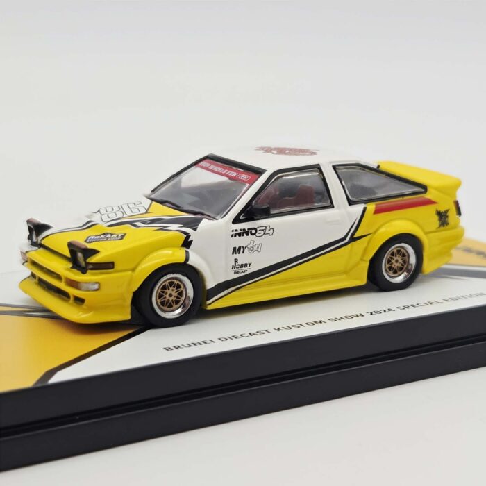 Inno64 - Toyota Sprinter Trueno AE86