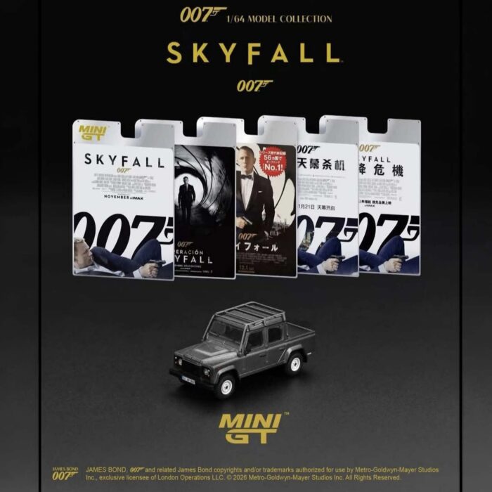 Mini Gt - 2012 Land Rover Defender 110 Crew Cab *Skyfall* English Blister